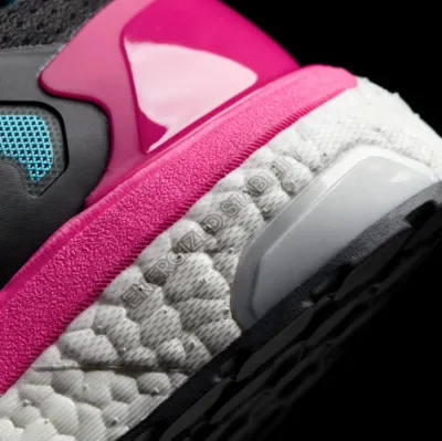 Adidas Supernova ST