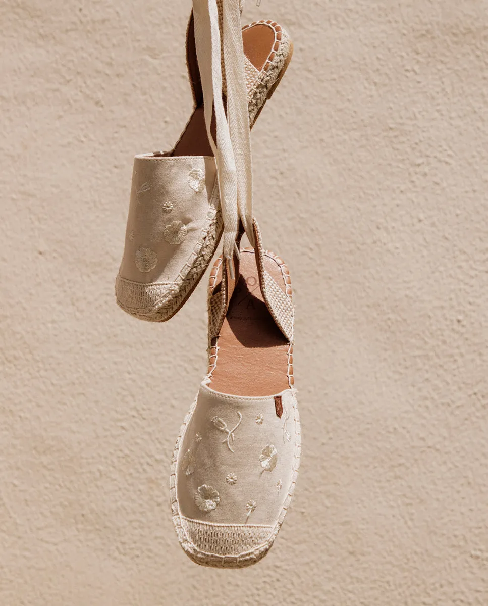 Alpargata Atada Zuma Beige Brillo