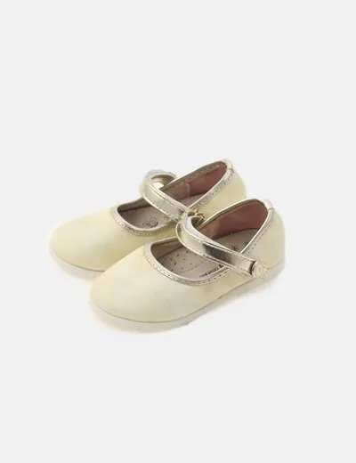 Beppi Mercedita dorada con velcro