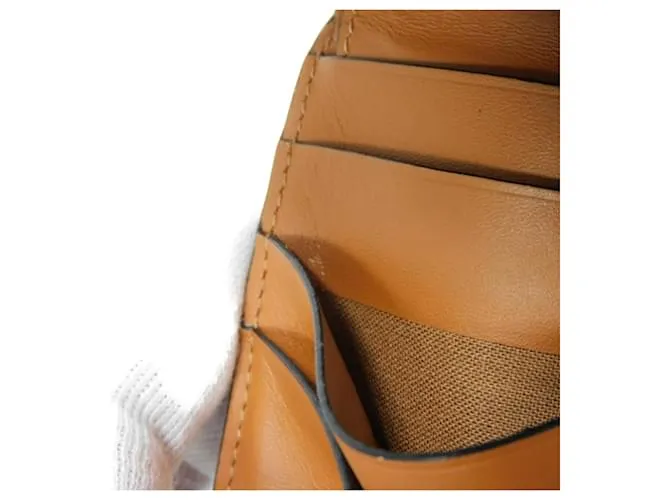 BILLETERA BIFOLD LOEWE EN CUERO MARRóN CASTAñO 