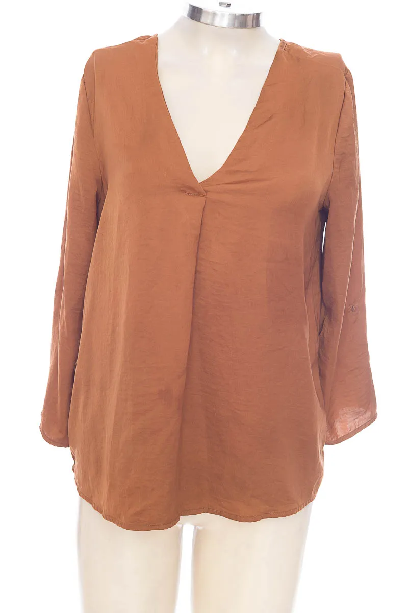 BLUSA COLOR CAFé  CLOSEANDO