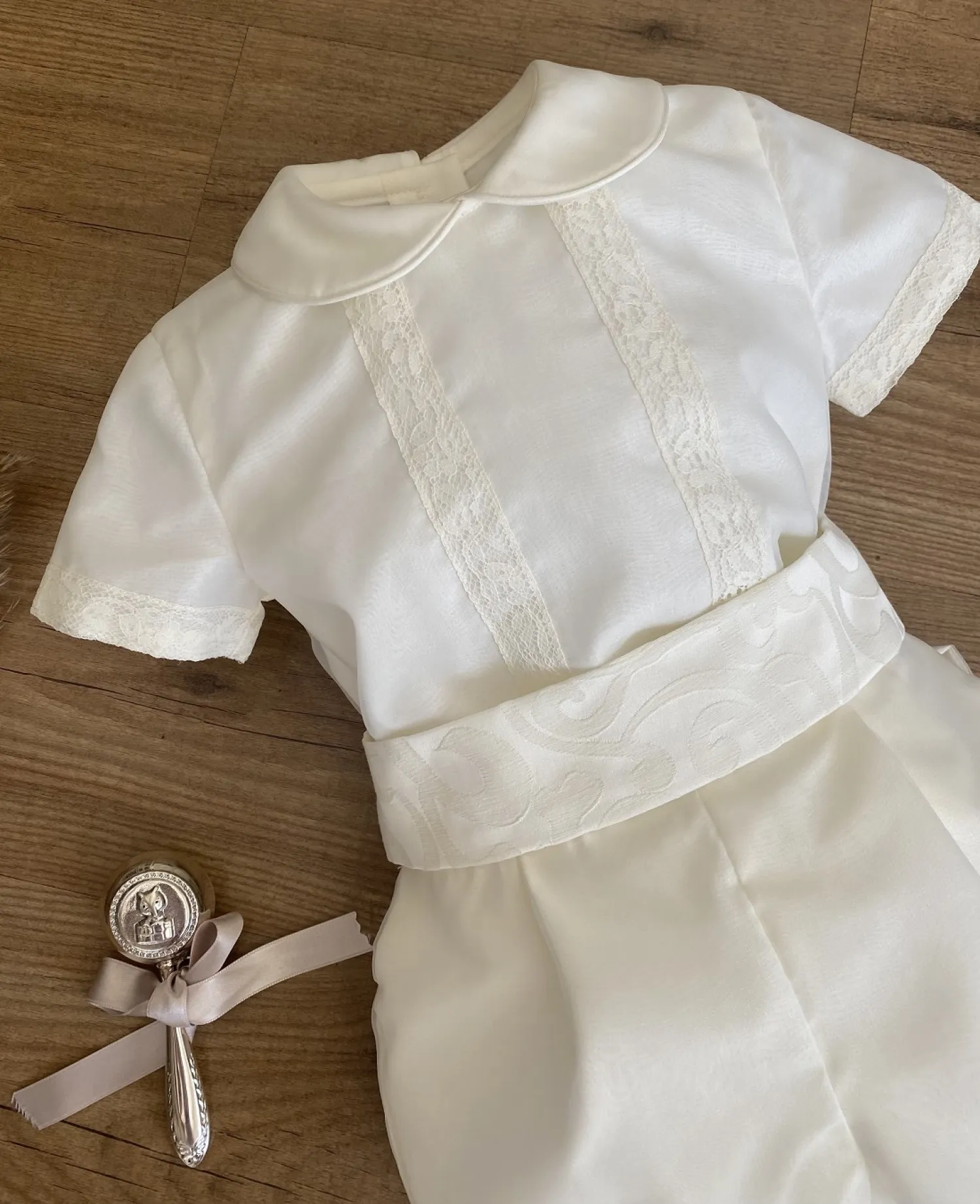 BOY SET FOR BAPTISM. THREE PIECES. 36121824 MONTHS