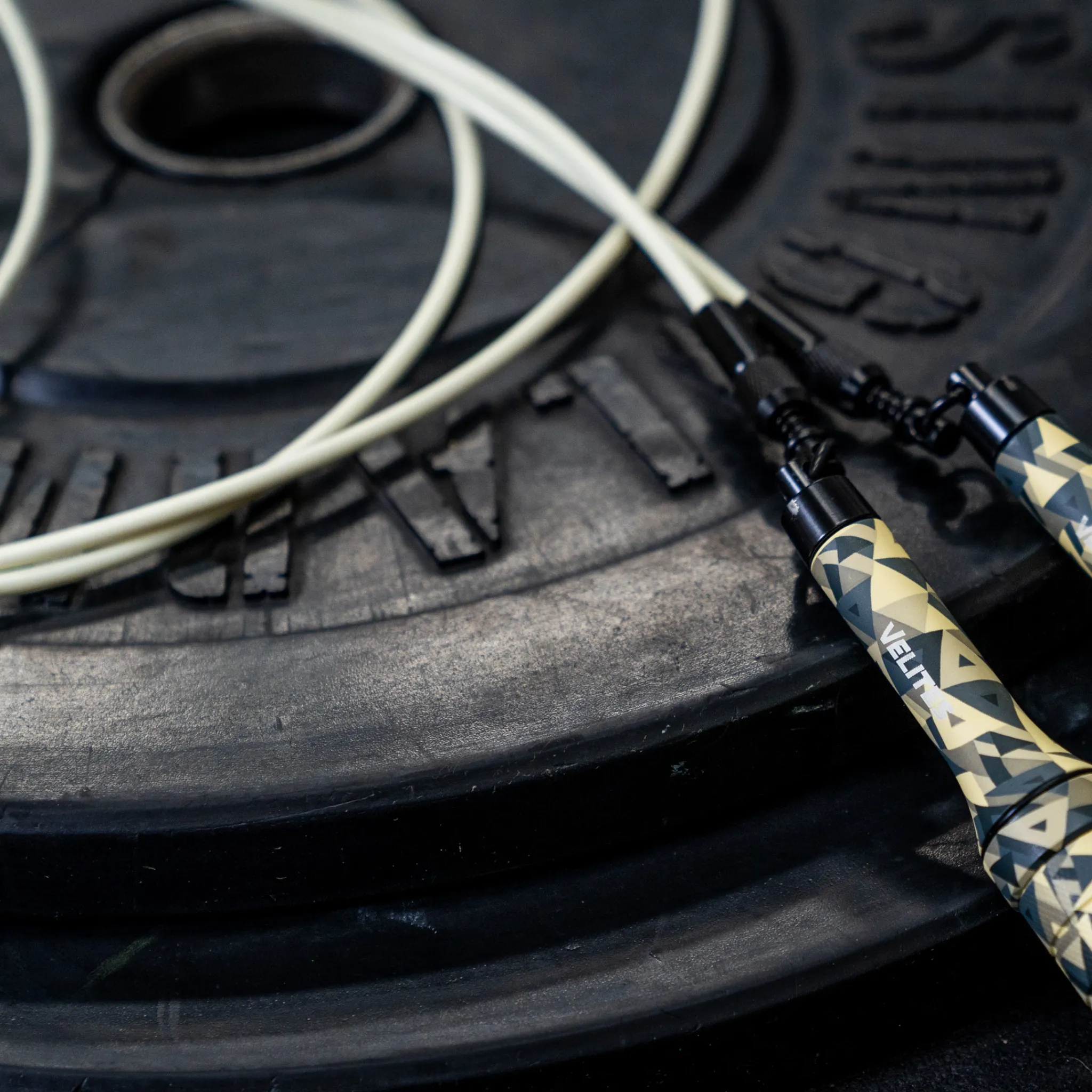 CABLE ESTNDAR 4MM CREMA PARA COMBA EARTH 2.0