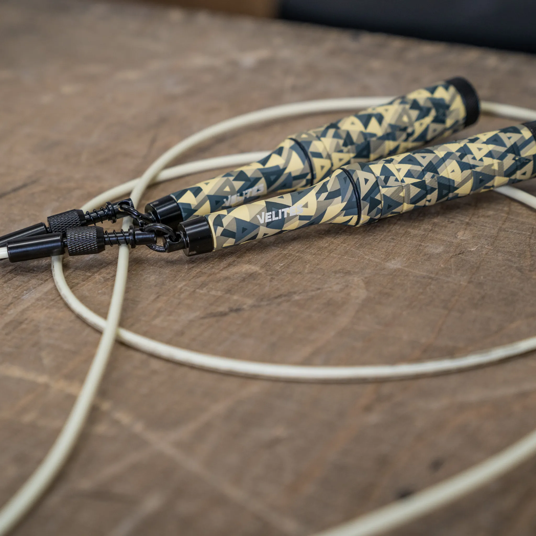 CABLE ESTNDAR 4MM CREMA PARA COMBA EARTH 2.0