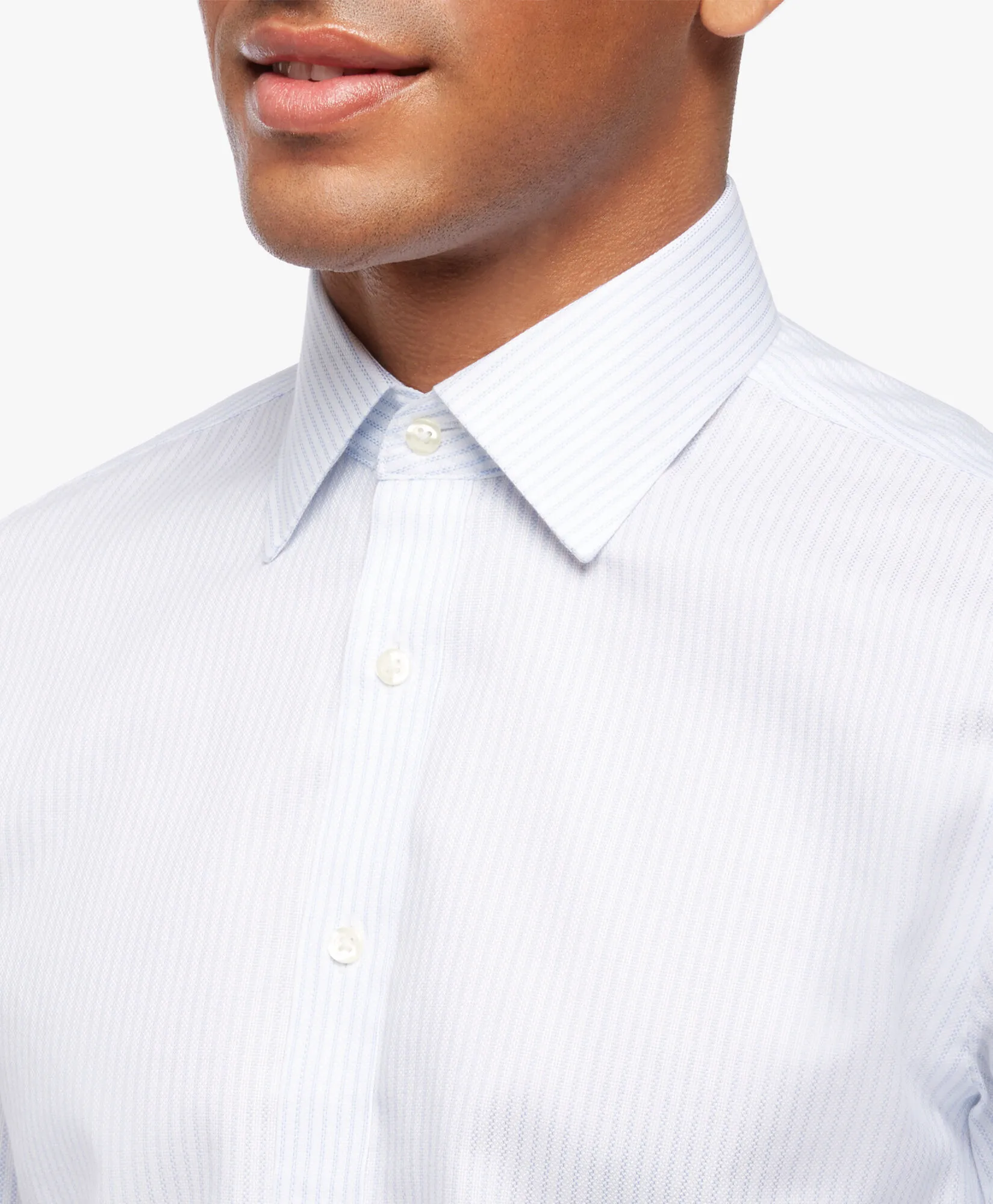 CAMISA AZUL SLIM FIT NONIRON DE ALGODóN CON CUELLO AINSLEY