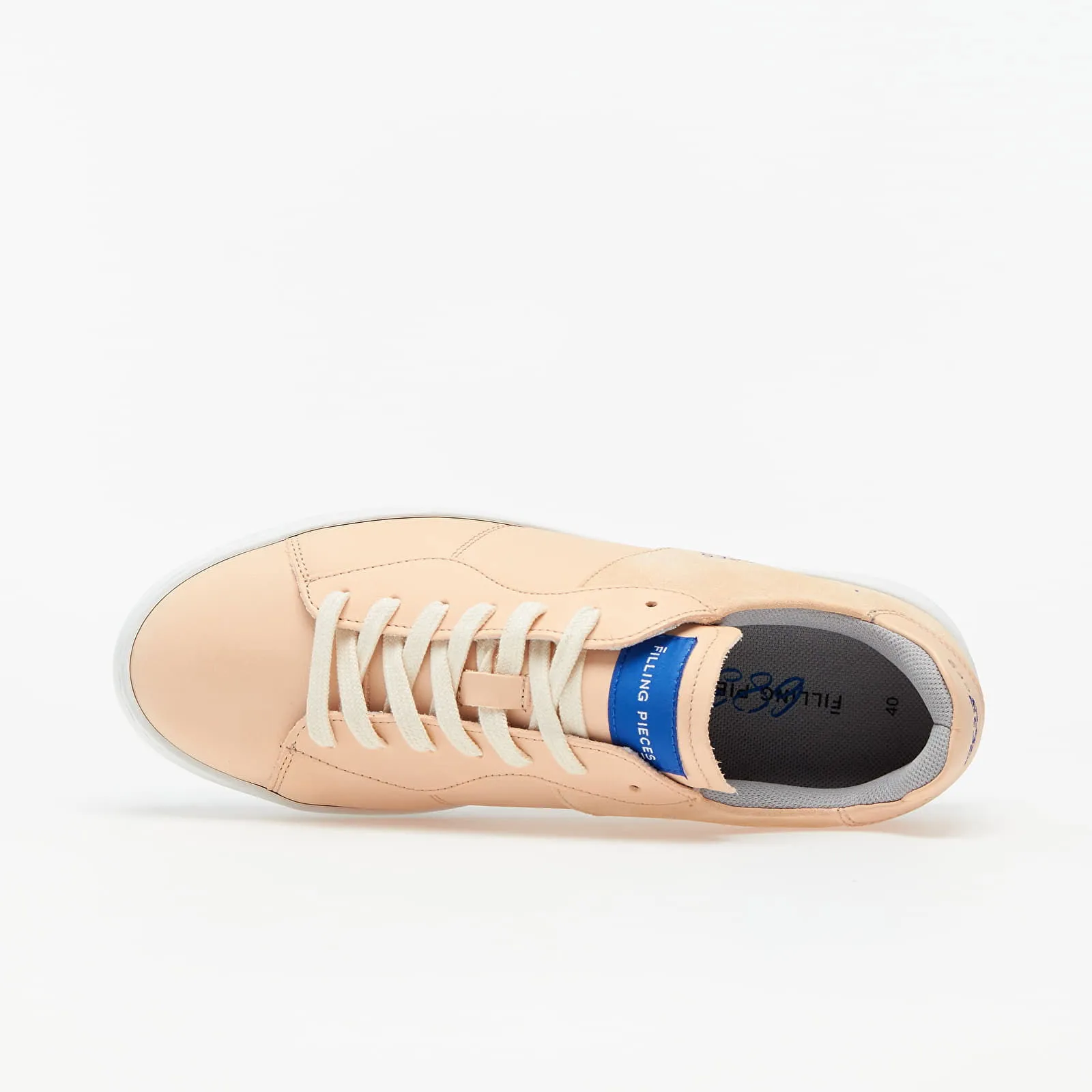 Filling Pieces Low Plain Court