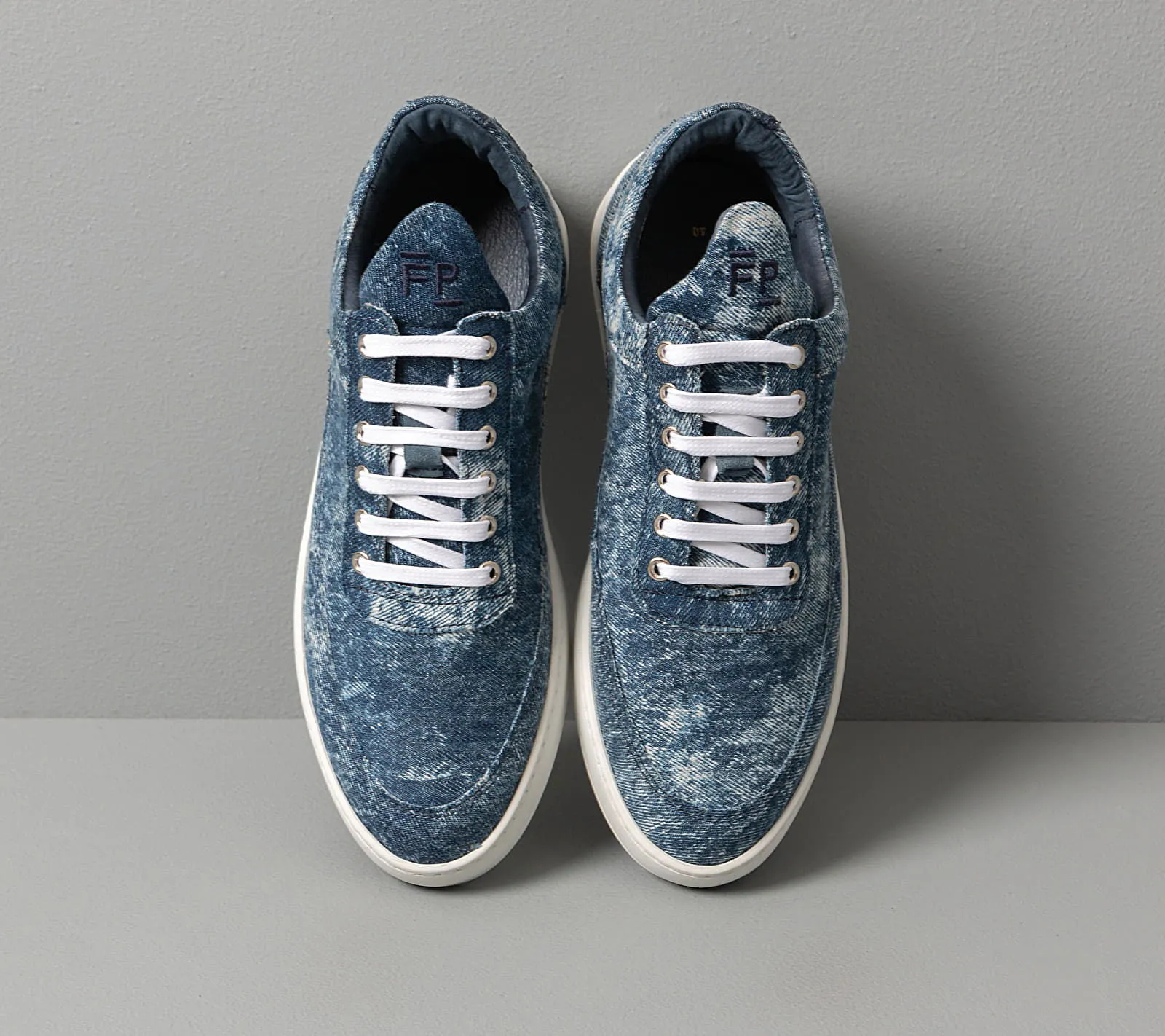 Filling Pieces Low Top Plain