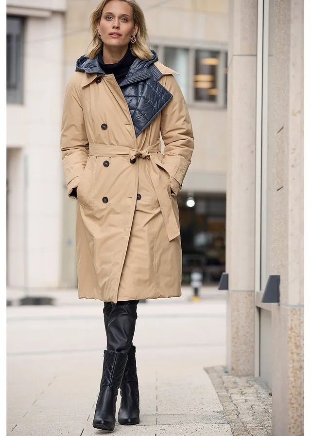 GABARDINA CON INSERTO DE CHALECO Y GUATEADO CAPUCHINOAZUL OSCURO