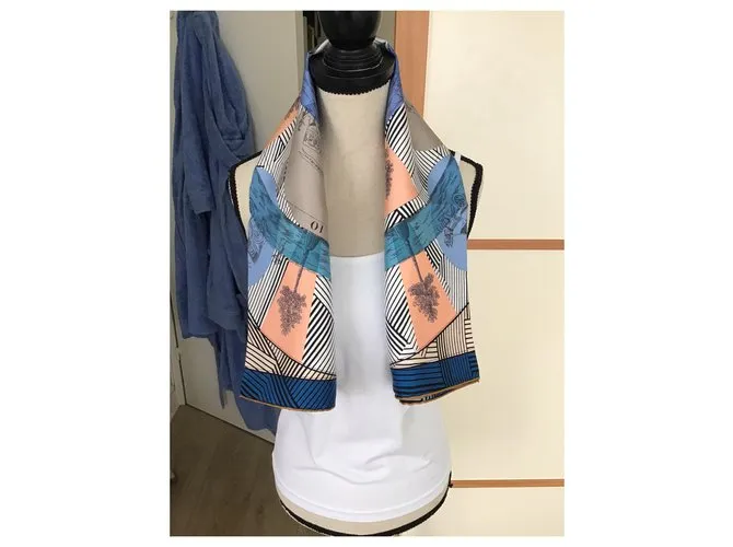 Hermès ómnibus y remix de juegos de damas blancas Azul marino 