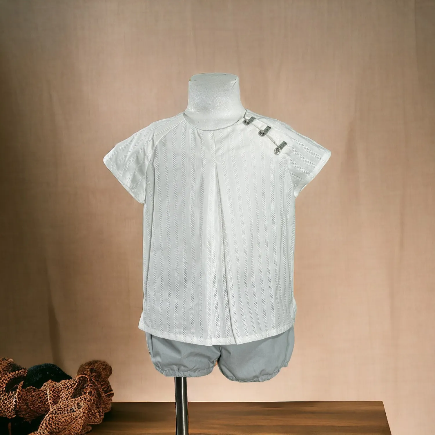 Lolittos children's set. three pieces. Guipure Collection