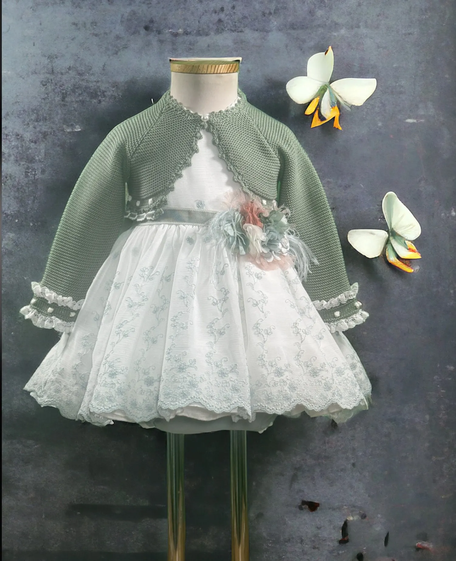 Lolittos set for girls three pieces. Special ceremony Guipure Collection