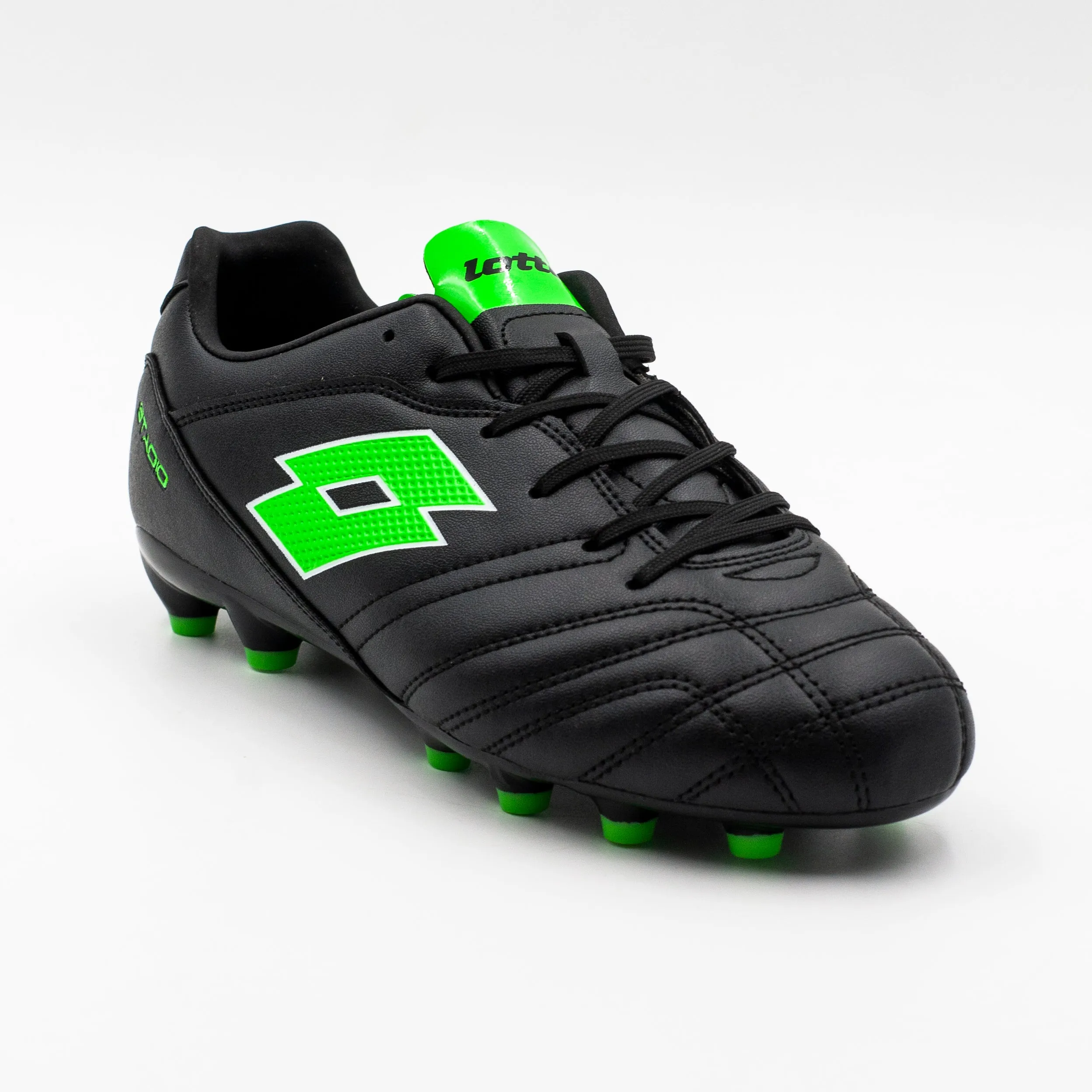 Lotto Stadio 705 JR Chuteador Juvenil con cordon Negro y verde