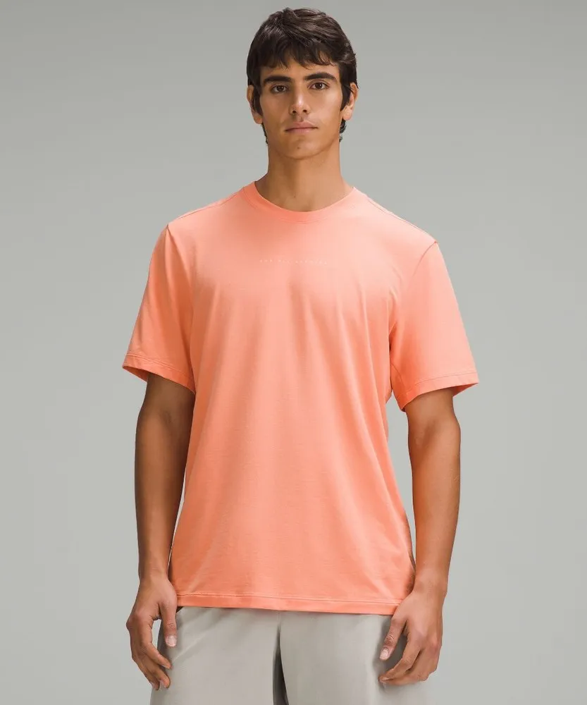 LULULEMON CAMISETA DE MANGA CORTA ZEROED IN  GRáFICO CORAL | FB28L9KG