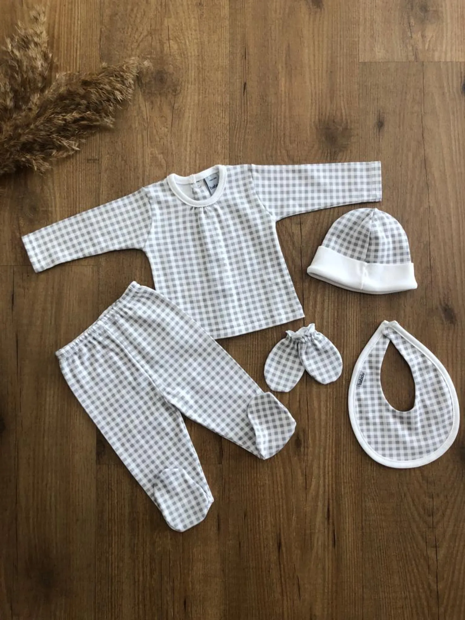 Natal pack with 5 pieces. Liberty Collection