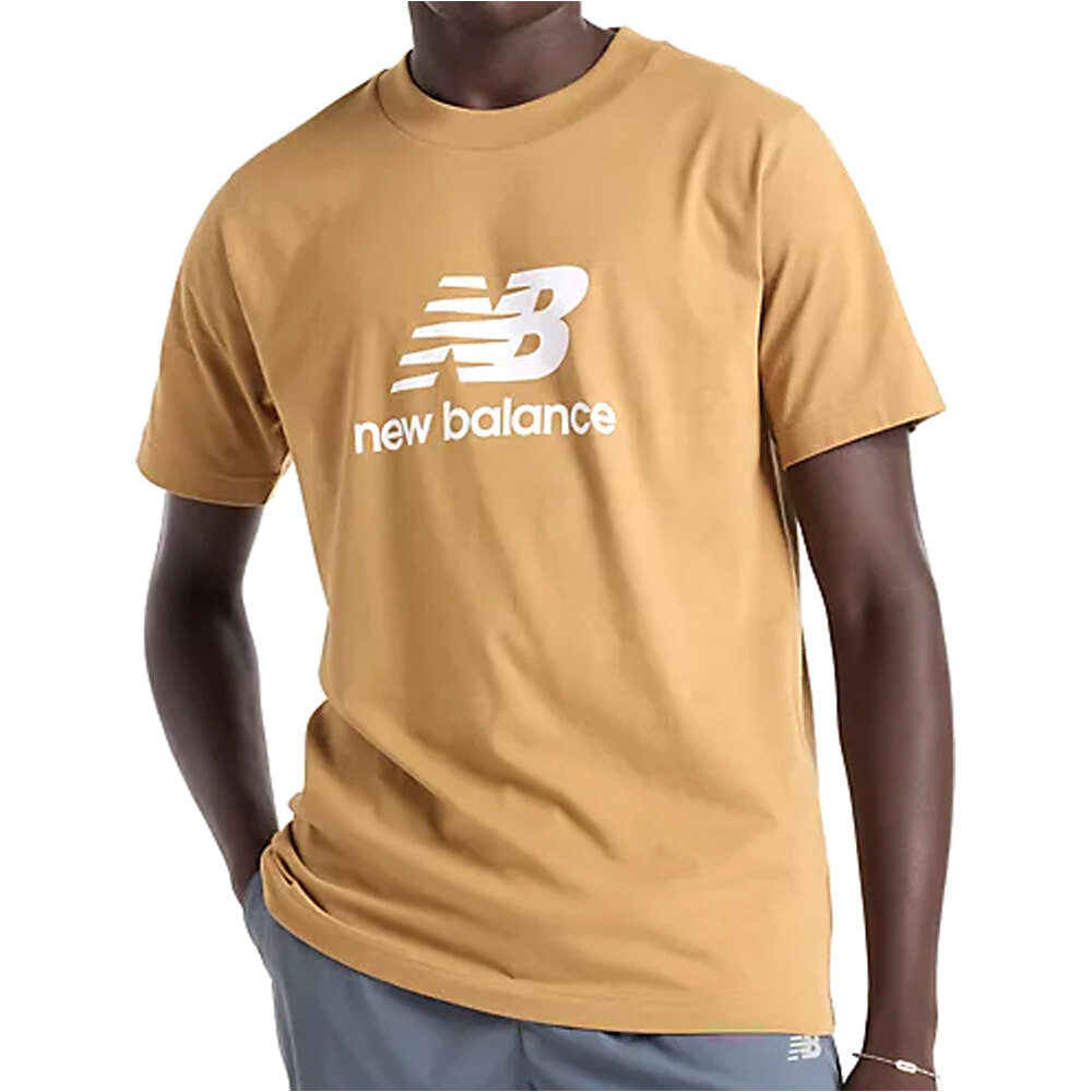 New Balance SPORT ESSENTIALS LOGO Camiseta Manga Corta Hombre
