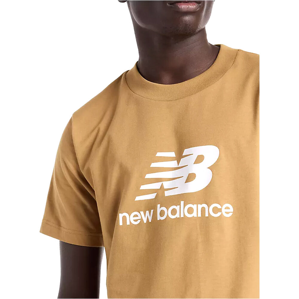 New Balance SPORT ESSENTIALS LOGO Camiseta Manga Corta Hombre