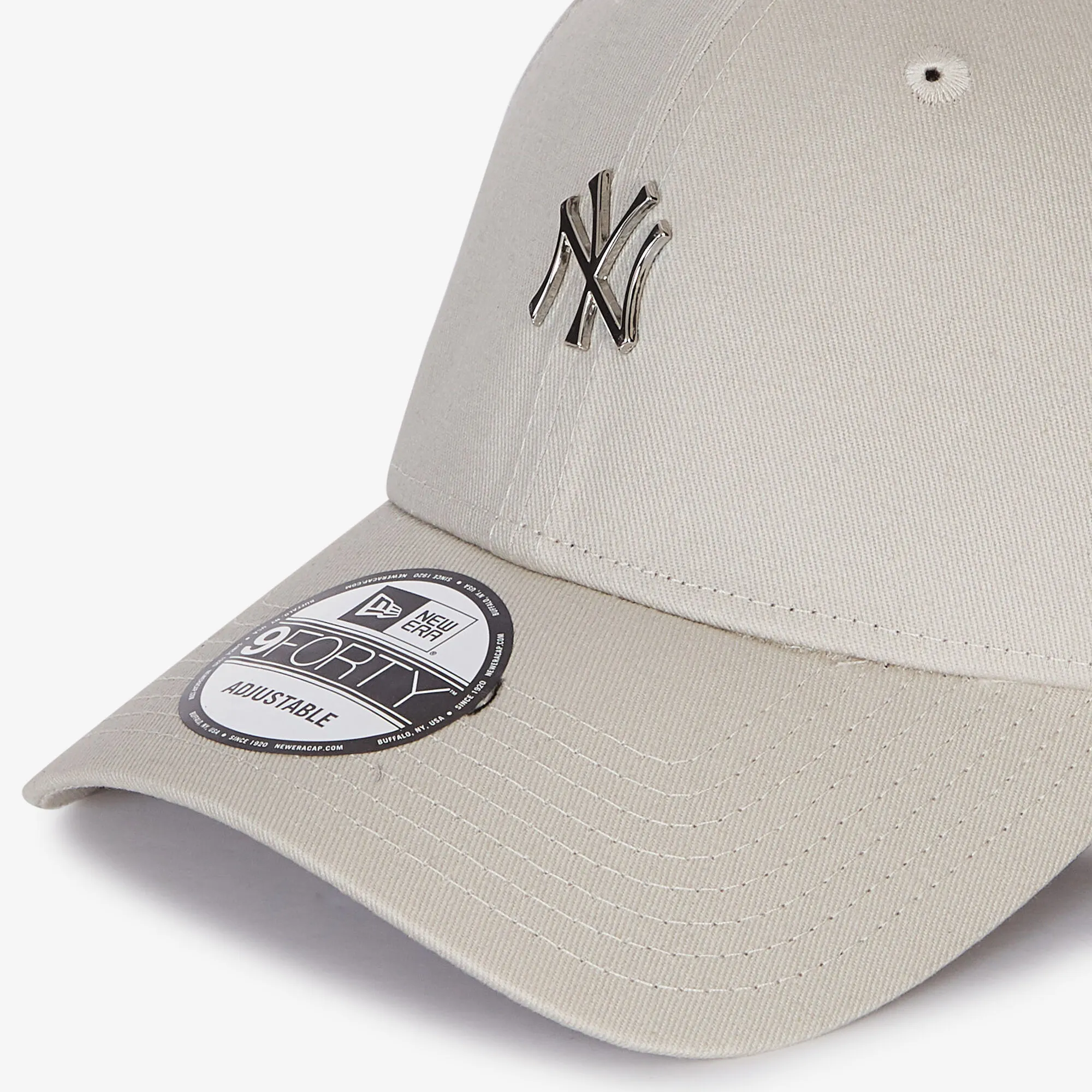 NEW ERA 9FORTY NY SMALL METALLIC LOGO