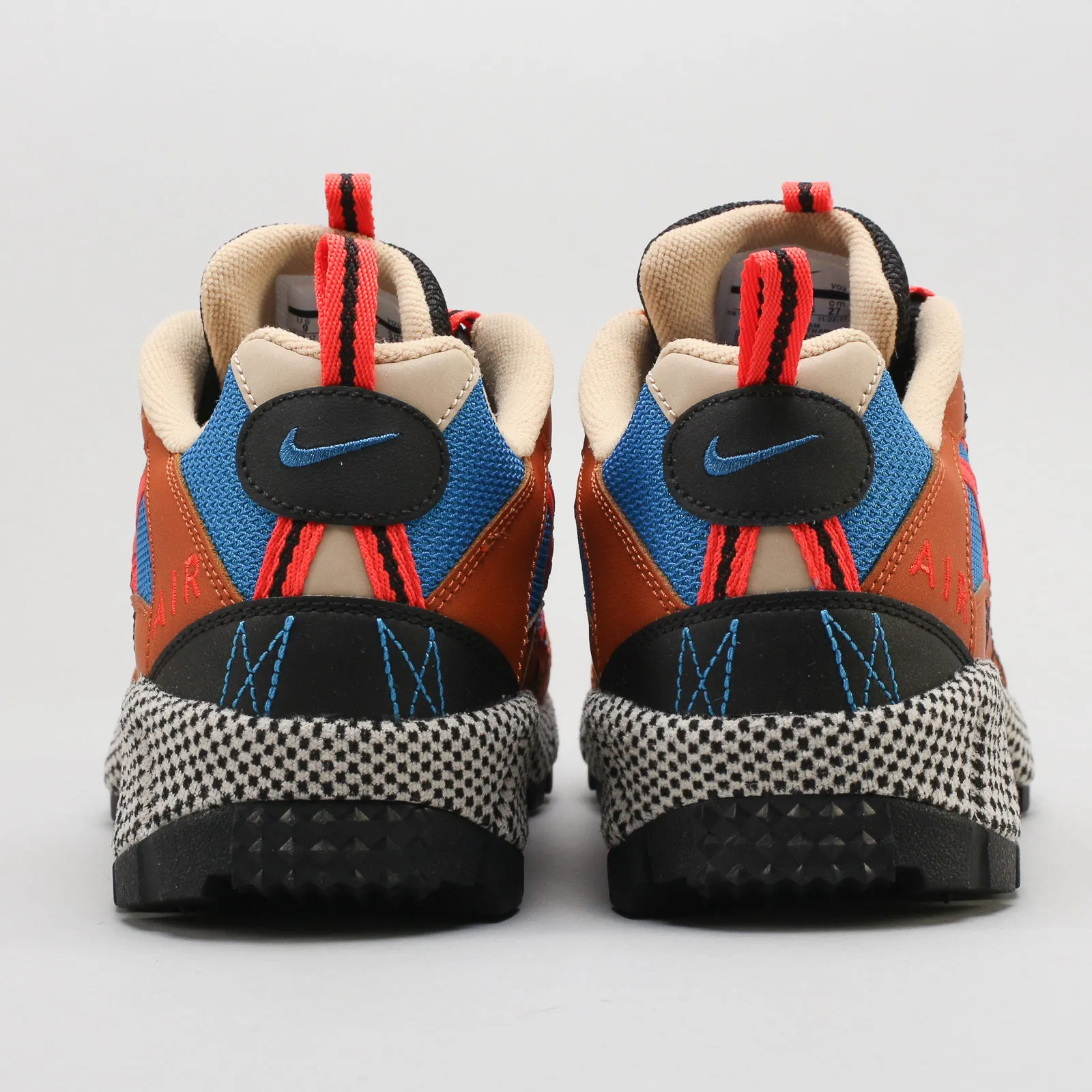 Nike Air Humara '17 QS