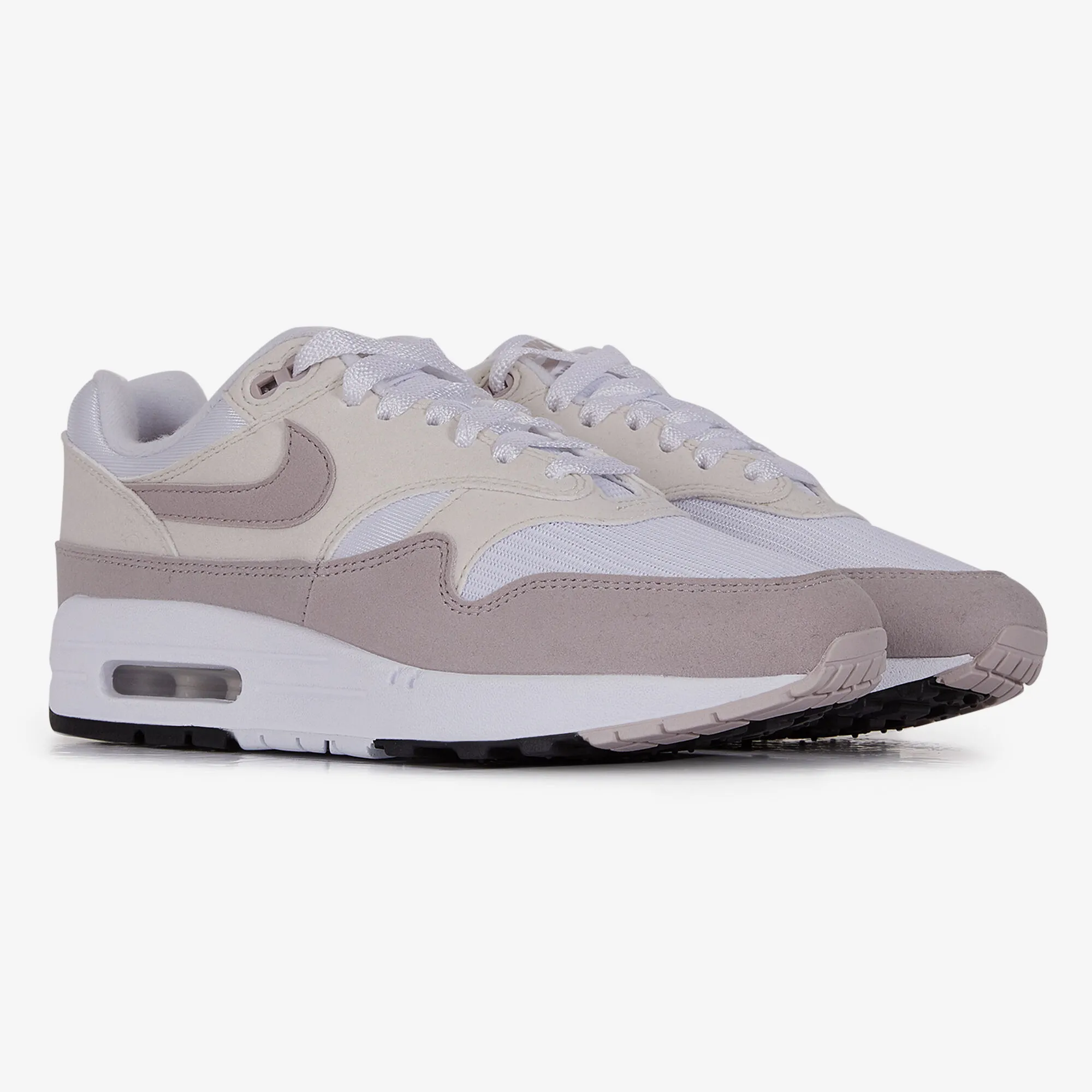 NIKE AIR MAX 1