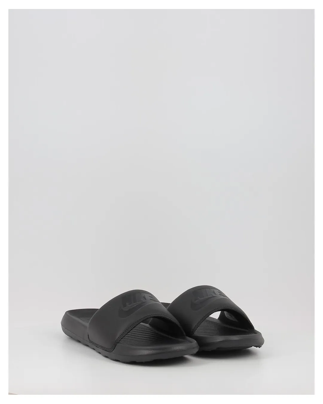 NIKE CHANCLAS NIKE WMNS VICTORI CN9677004 NEGRO
