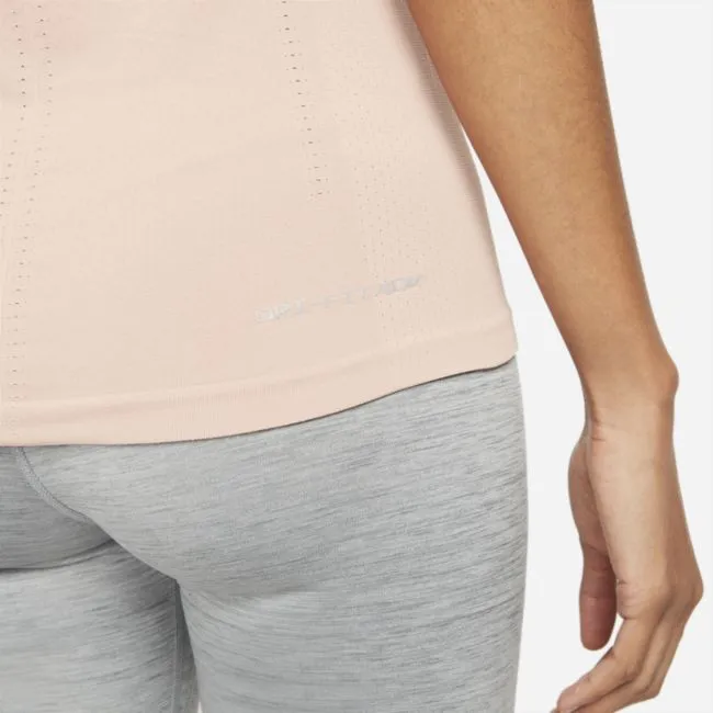 NIKE DRIFIT ADV AURA SLIMFIT SHORTSLEEVE TOP