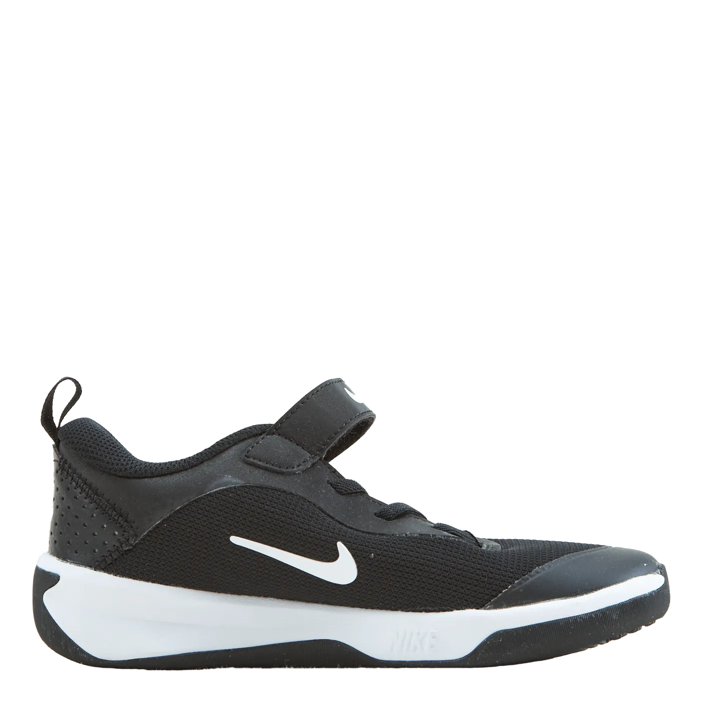 NIKE OMNI MULTICOURT LITTLE KIDS' SHOES BLACK/WHITE