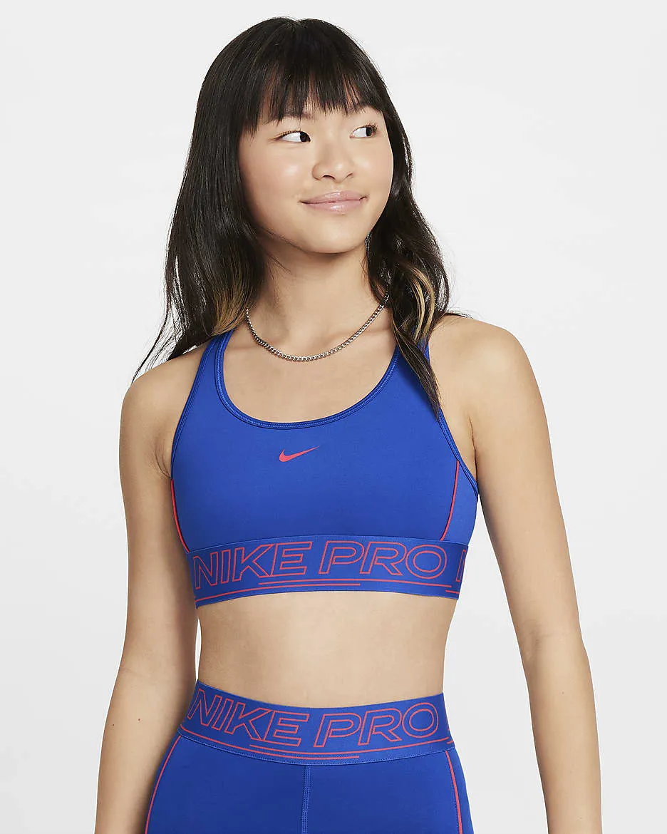 Nike Pro Swoosh