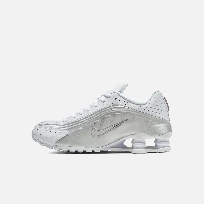 NIKE SHOX R4 AR3565101