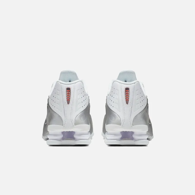 NIKE SHOX R4 AR3565101