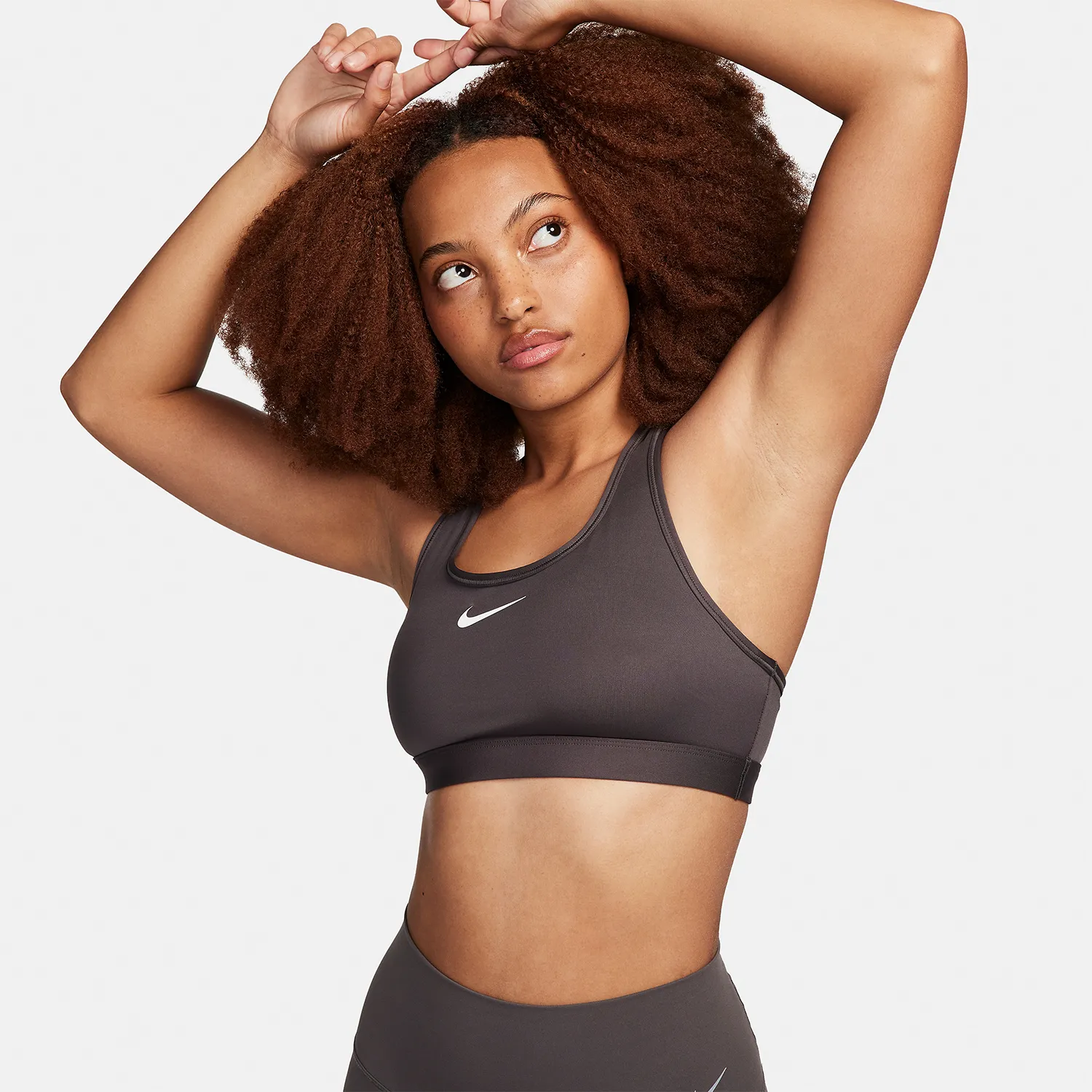 NIKE SWOOSH DRIFIT SPORTS BRA
