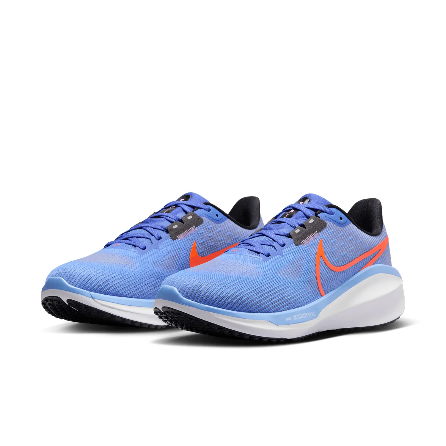 Nike Vomero 17