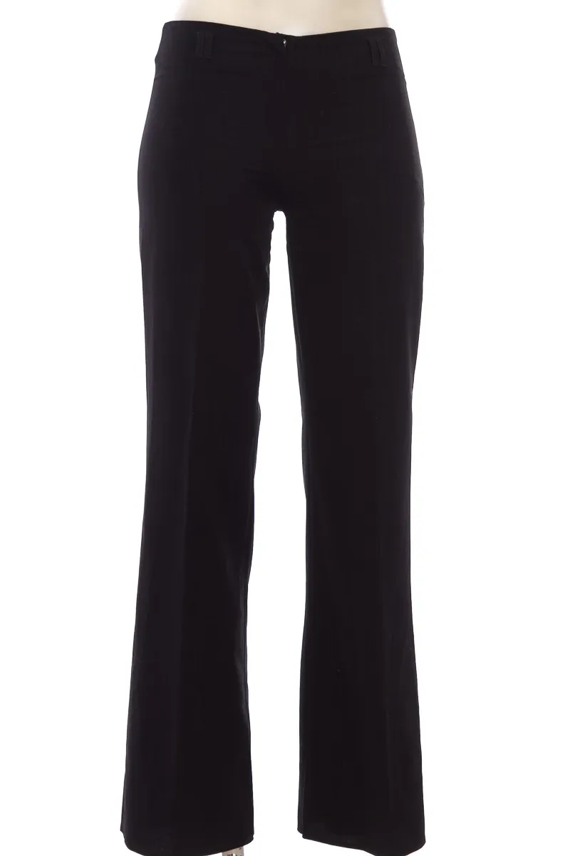 PANTALóN COLOR NEGRO  TATY