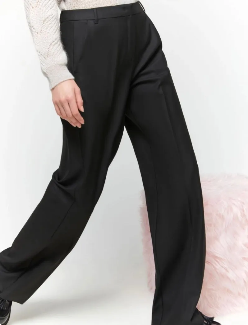 Pantalón con Pinzas iBlues