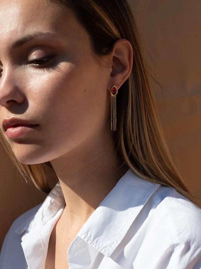 Pendientes largos de plata diseo cortina con gema rubí