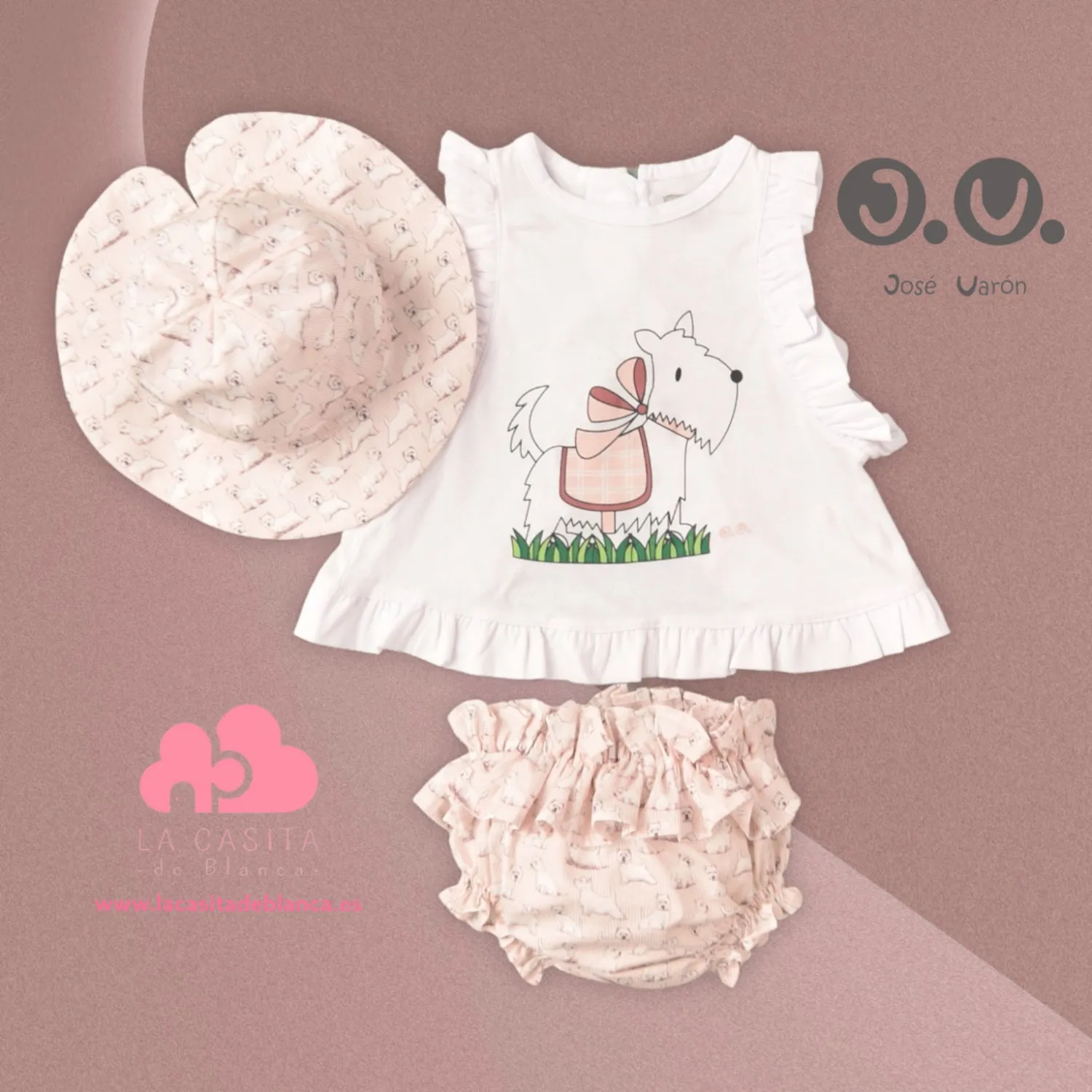 Set for a girl of three pieces size 6 months.