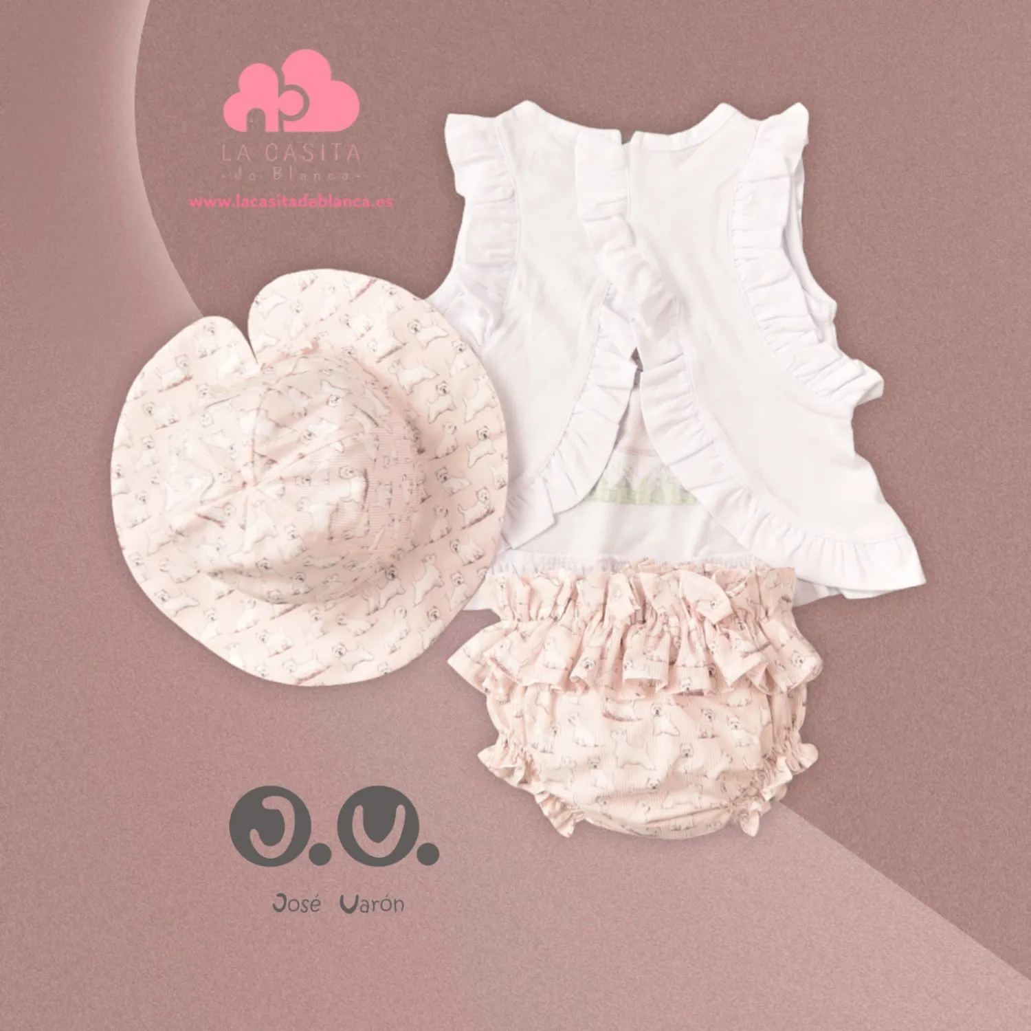 Set for a girl of three pieces size 6 months.