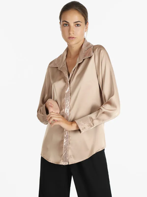 Sweet Miss Camisa de mujer de raso con lentejuelas.