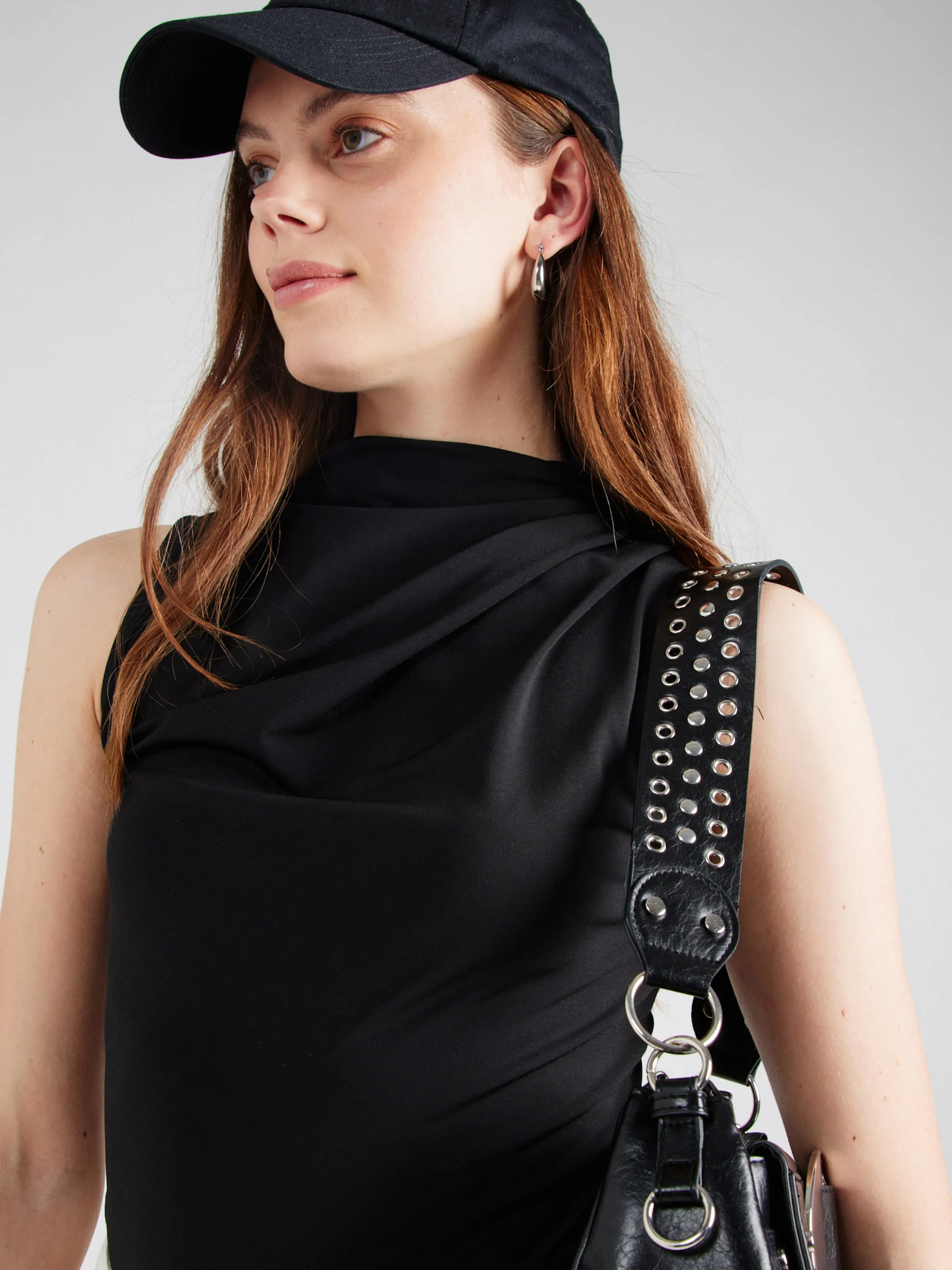Top 'PCMADISON' PIECES en Negro