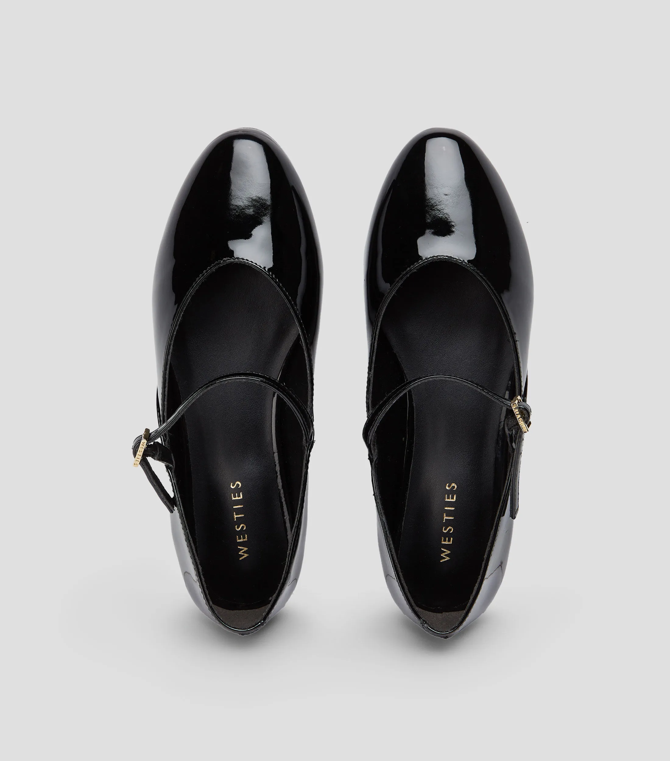 Westies Flats Kenneth Acharolados Mujer