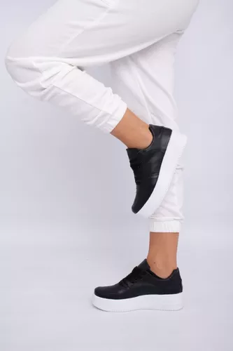 ZAPATILLAS DE MUJER LIVIANAS CóMODAS MODA NEGRO ART260