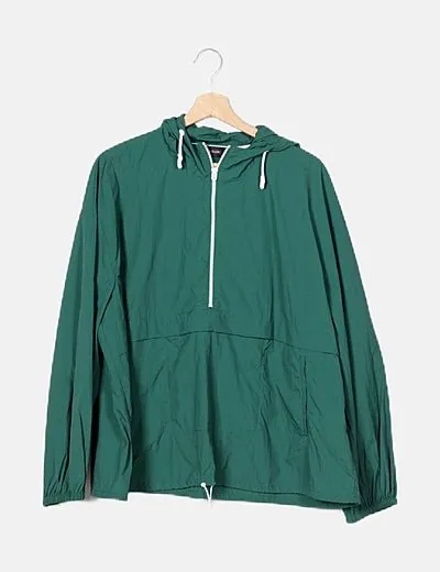 Zara Chubasquero verde bolsillo
